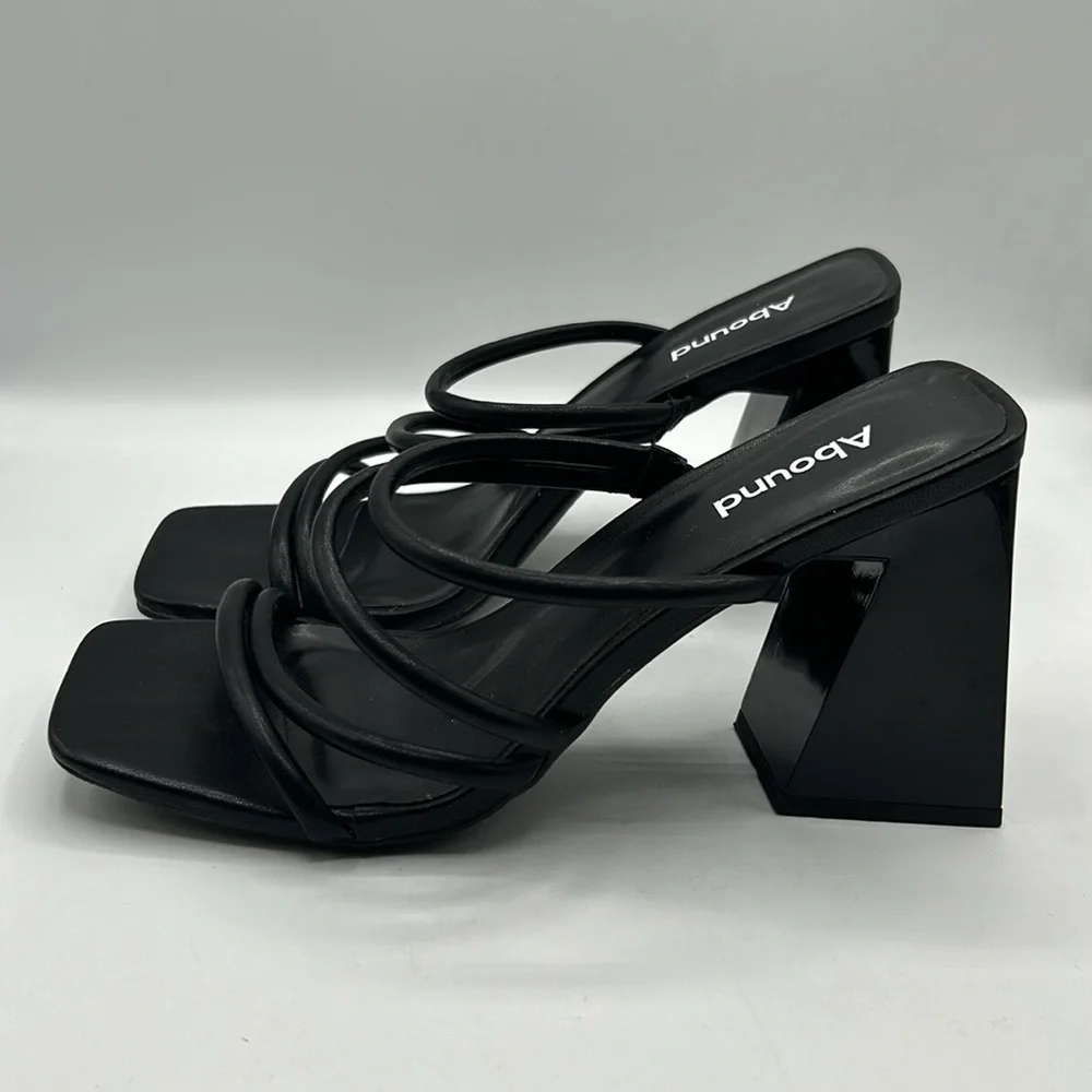 Abound black y2k